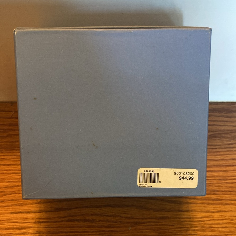 Vintage Wedgwood Venice Bone China Trinket Jewelry Box - Picture 2 of 9